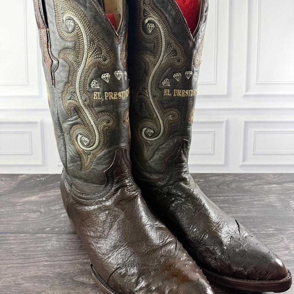 El Presidente Cowboy Boots with gold embroidery featuring paisley and diamond